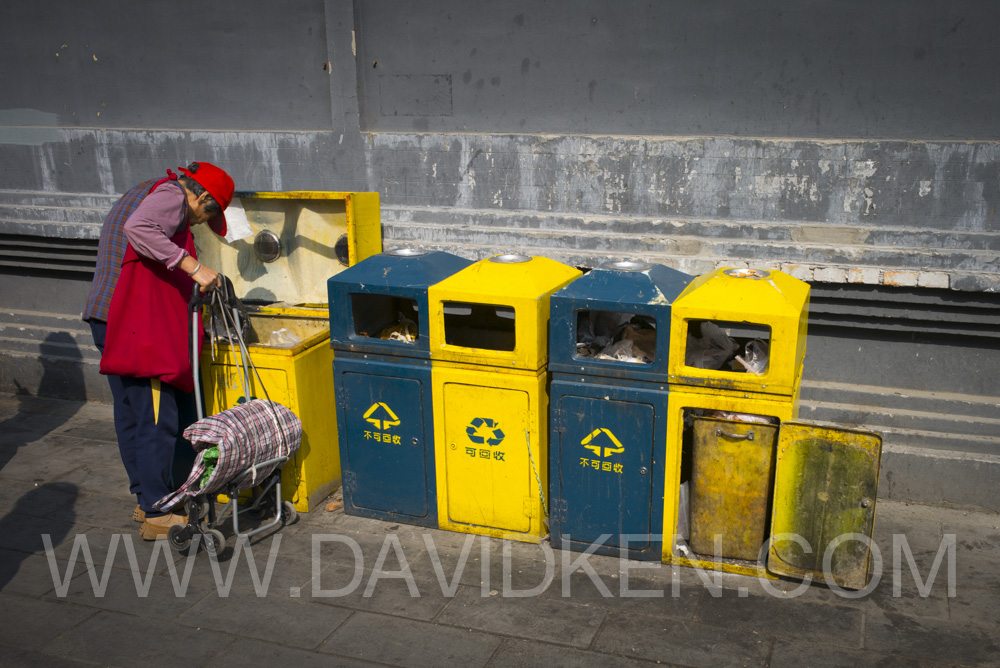  Le tri sélectif sur un marché de Pékin_07 octobre 2013_DavidKen