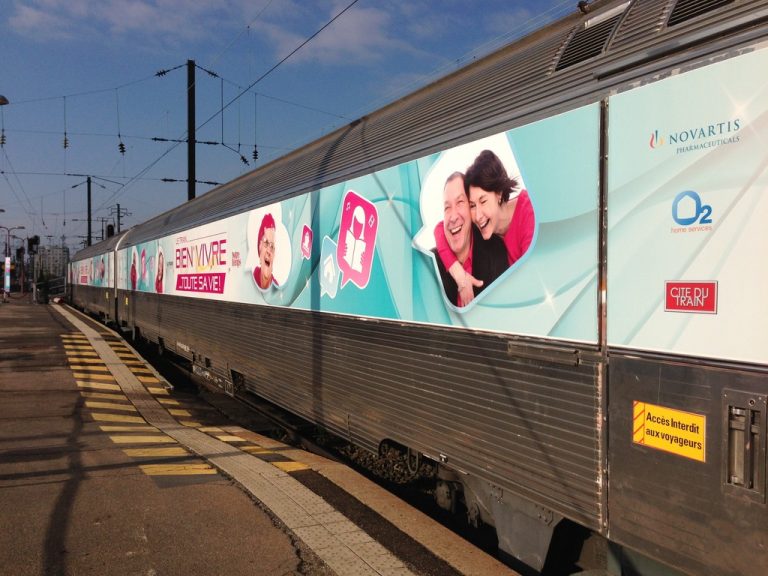 049E4E85-547E-4E1C-A739-1642FC5496A1_1_105_c