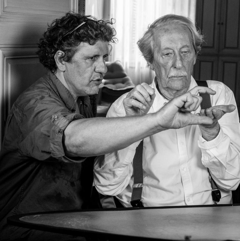 CB90D93C-02AE-46E9-9739-1C88EA630161_1_201_a