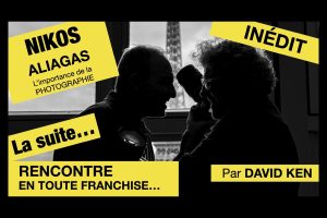 Nikos Aliagas et David Ken en contre-jour devant la tour Eiffel — Rencontre en toute franchise, partie 2